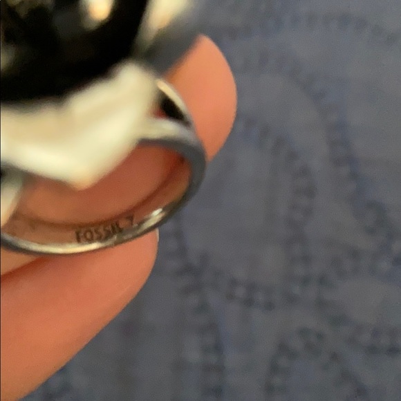 Fossil silver ring - Picture 3 of 3